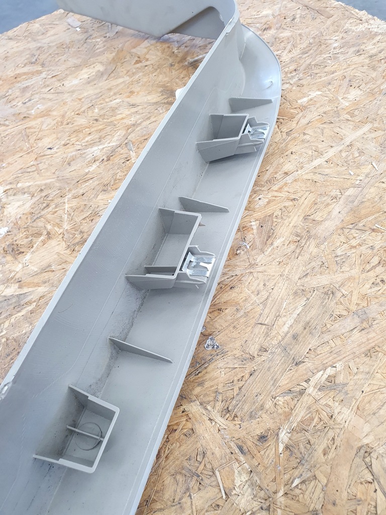 фото №6, Town & country пластик отделка багажника