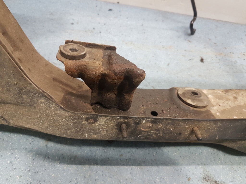 фото №4, Nissan x-trail t30 2.0 pas передній bw6