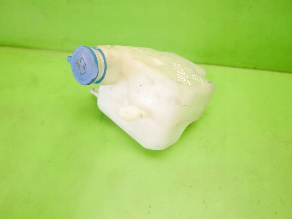 фото №5, Бачок омывателя задняя kia carnival i 99-01