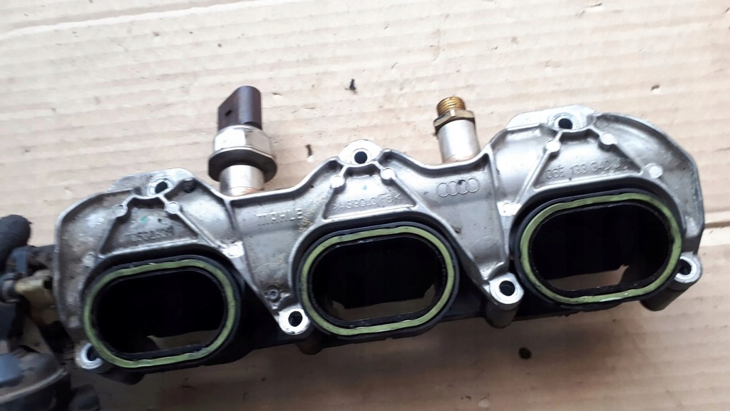 фото №10, S4 b8 колектор всмоктуючий лівий 3.0 tfsi a6 c7 s5 q5