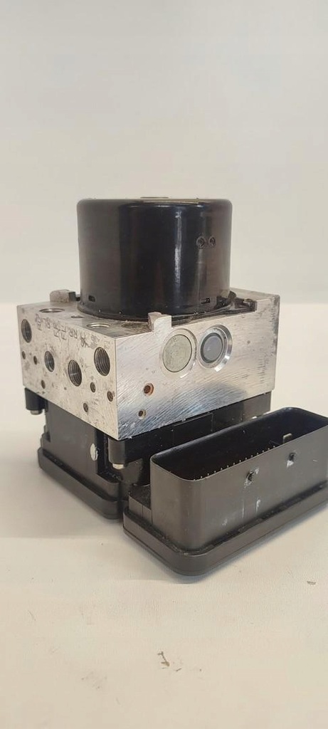 фото №1, Volvo v70 s80 бортовой компьютер двигателя 31286154