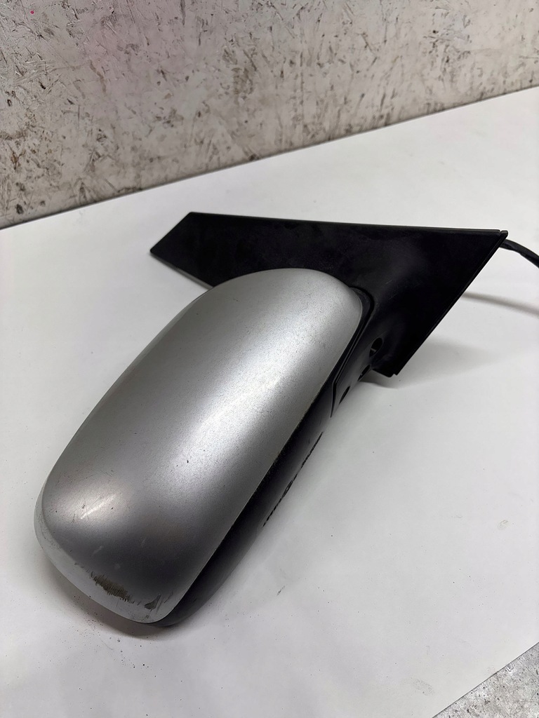 фото №1, Toyota prius xw20 2006 права сторона повний