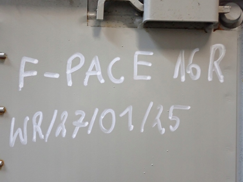 фото №16, Комплект сидений europa оригинал europa подогрев jaguar f-pace 16r