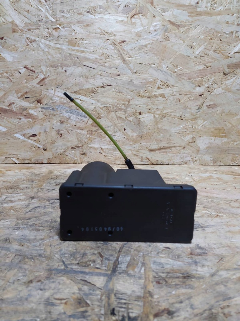 фото №1, Помпа центрального замка audi a4 насос 4a0862257a