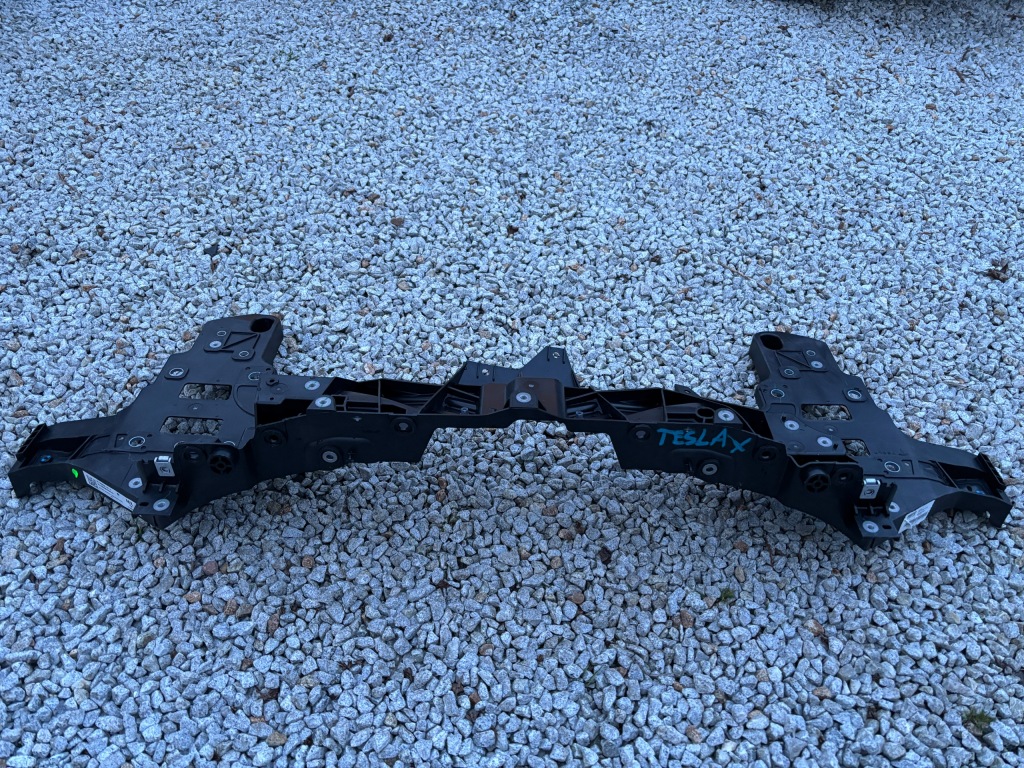 фото №4, Pas передний tesla s plaid 1608181