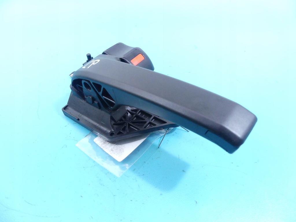 фото №1, Ручка внутренняя перед левая land cruiser j200 200