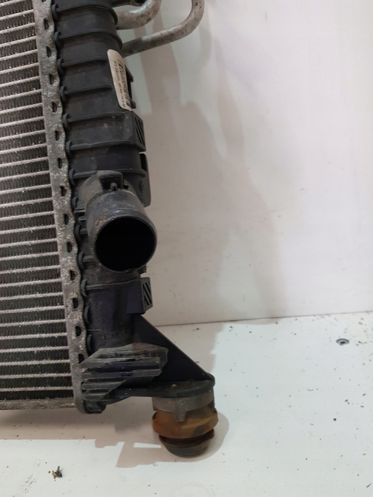 Ford оригинальный номер 3m5h8005rk радиатор, система охлаждение двигателя Доставка