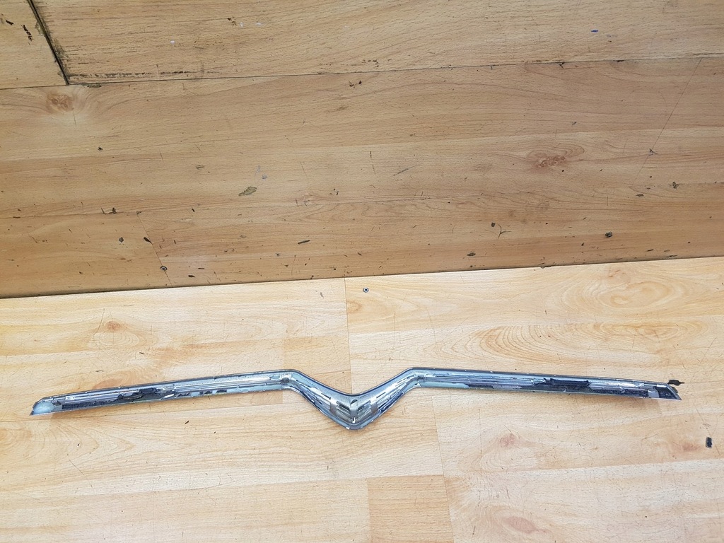 фото №2, Молдинг хром перед решётка радиатора эмблема citroen c5 iii