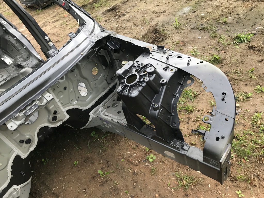 Range rover v l460 четверть левая лонжерон Цена