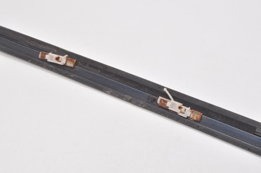 фото №7, Volvo xc60 i молдинг стекло передней лобовое 30784797