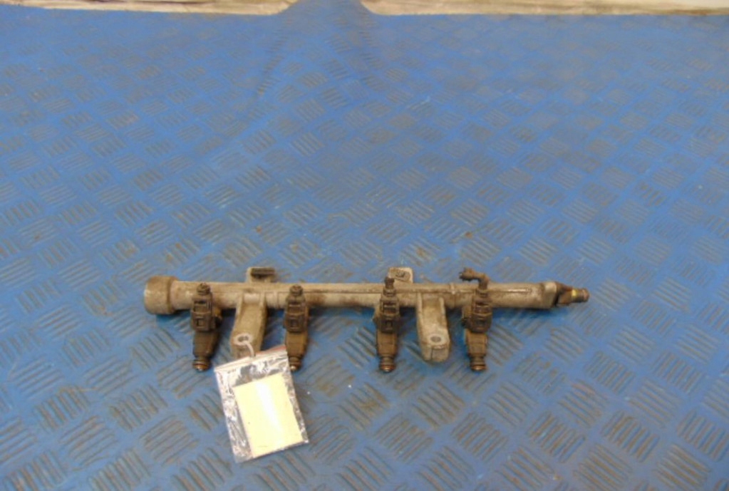 фото №1, Hyundai getz 1.3 12v hb молдинг упорскування 9260930006