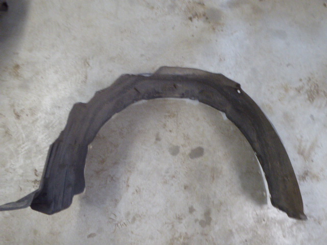 фото №6, Toyota avensis t22 підкрилок перед праве