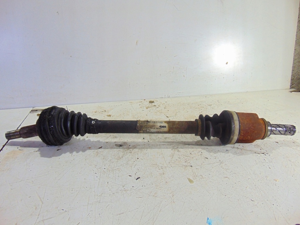 фото №1, Привідний вал ліва renault kangoo iii 1.5 dci 8200687739