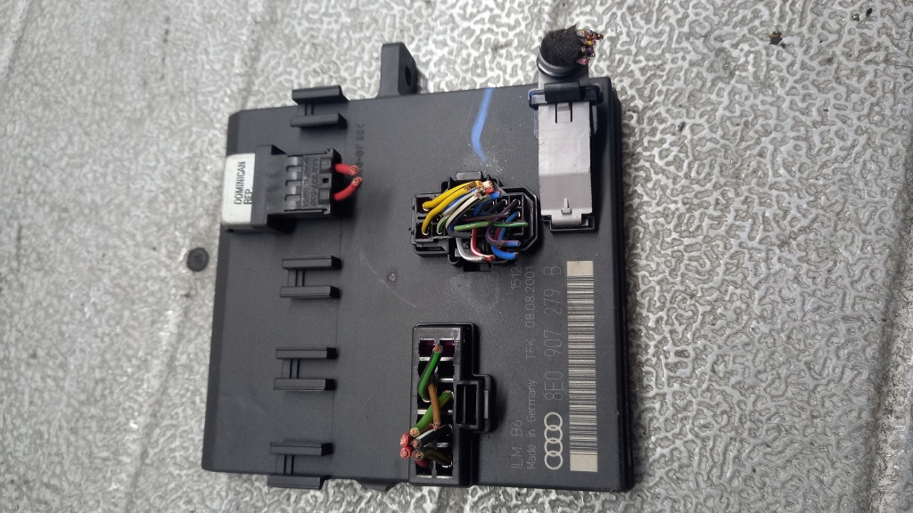 фото №1, Модуль комфорта освещение audi a4 b6 2.0b 01r 8e0907279b