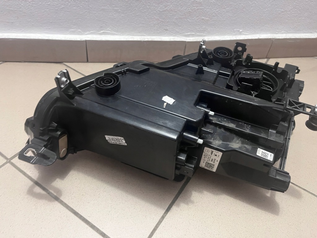 фото №13, Lama передня перед ліва seat leon iv 4 full led 5fb