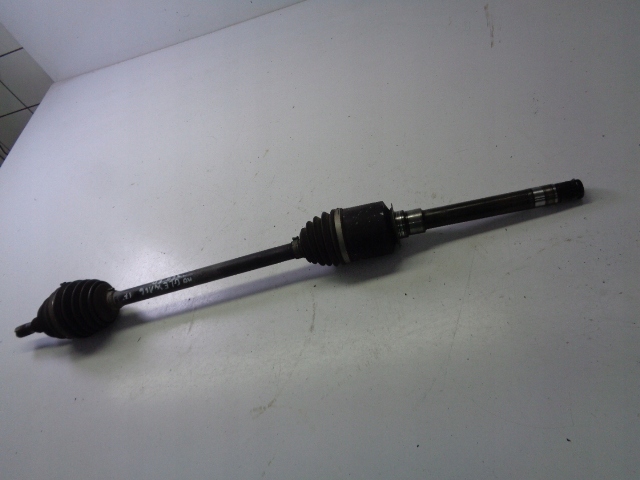 Приводной вал правый перед mercedes gle w166 350 cdi 2017 rok Оригинал