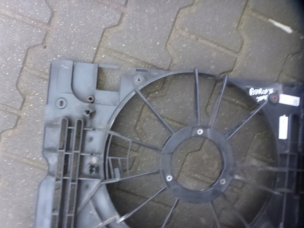 фото №5, Toyota auris ii 12- корпус вентилятора оригинал