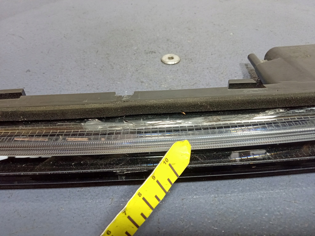 Mercedes eqa w243 фара лампа передній середня накладка перед a2439063200 Київ