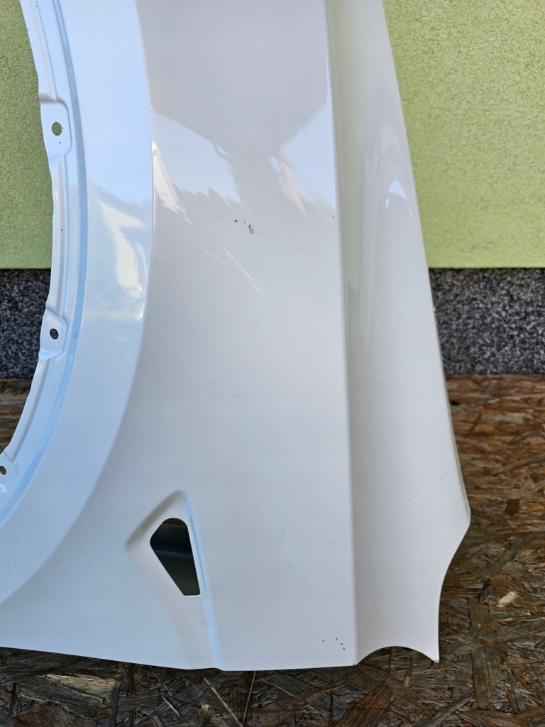 Купить Tesla y крыло  перед передний оригинал левое  хороший