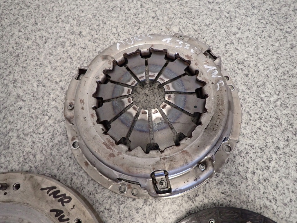 фото №5, Toyota auris 09- 1.33 benz зчеплення диск притиск