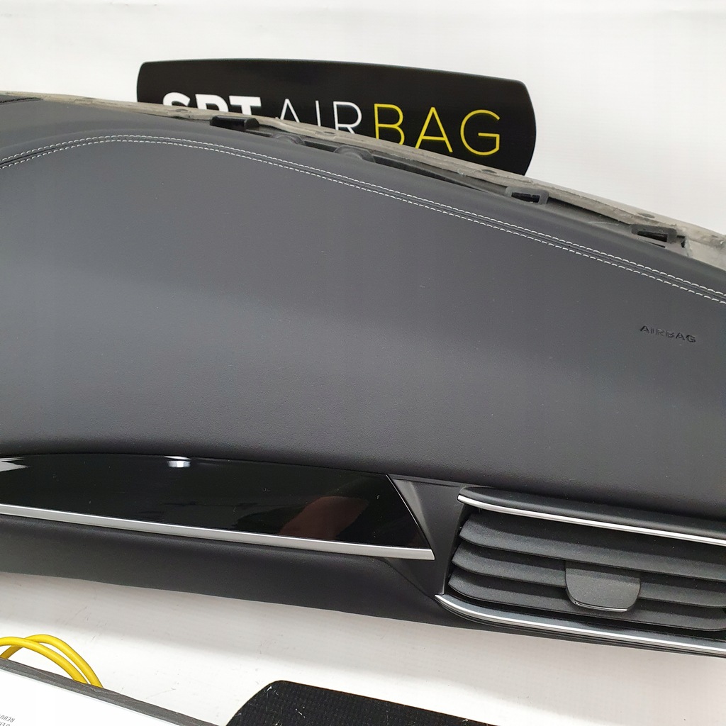 фото №7, Levante панель приладів консоль подушки безпеки ремені подушка безпеки