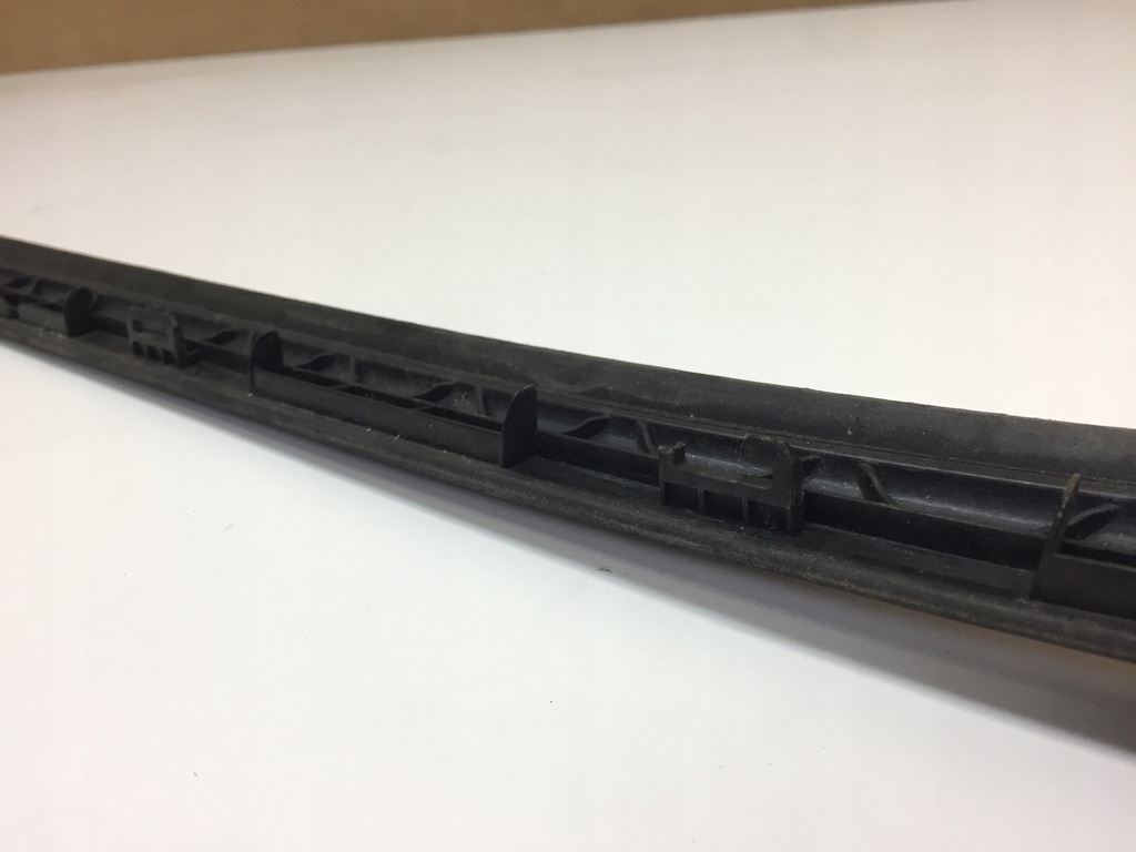 фото №5, Citroen ds4 молдинг скло лобове ліва 9688471580