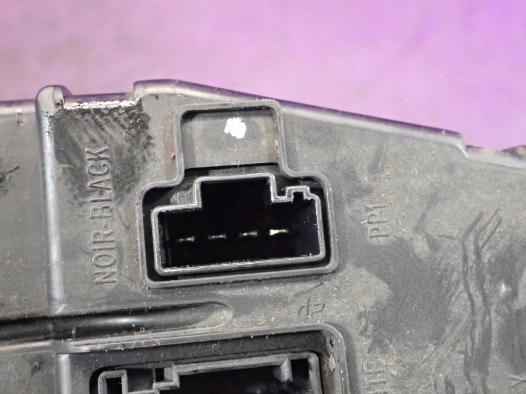 фото №5, Renault megane ii 02-06 коробка модуль bsi 8200309690