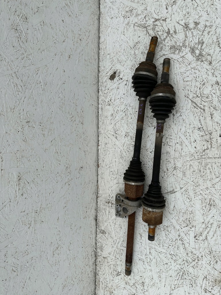 Купить Ducato 3 рестайлинг  приводной вал левая 2,3 136996108