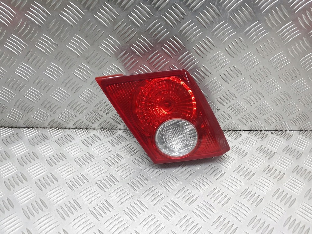 фото №1, Лампа крышки правая задняя chevrolet lacetti