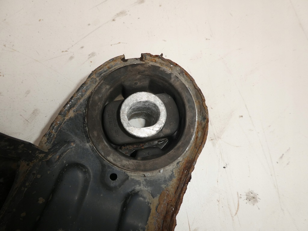 фото №5, Підрамник samki двигуна перед audi a6 c6 4f0399313ad