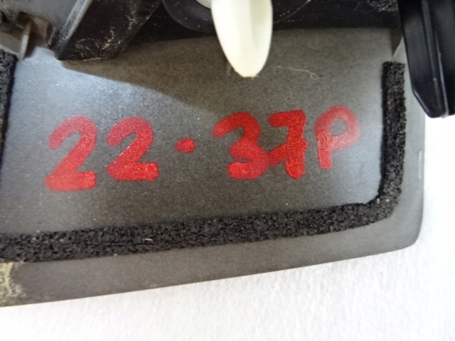 фото №10, Citroen ds7 правая заглушка треугольник защита крыла заднего задняя 9824575977