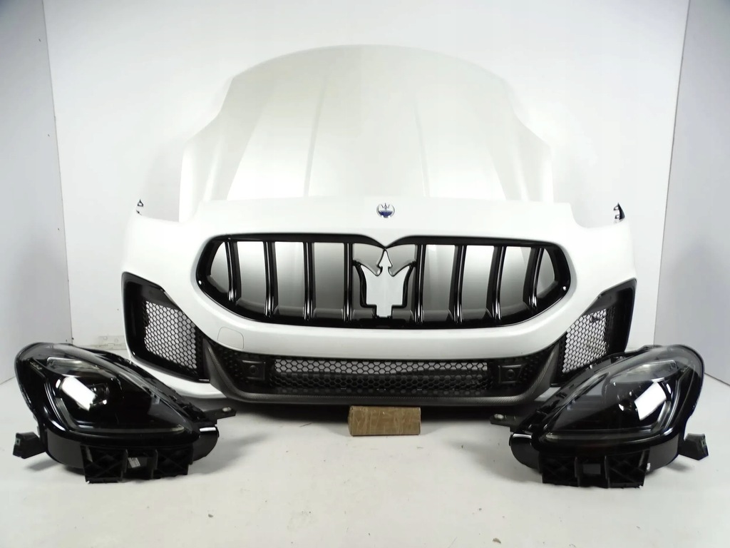 фото №1, Перед бампер передний капот лампа правая + левая maserati grecale trofeo