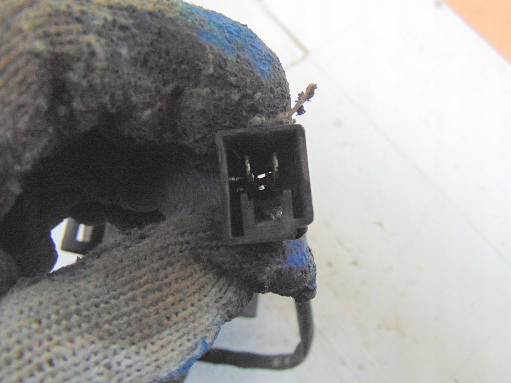 фото №7, Lancia dedra 1.6 93r sedan замок вкладка кришки задня