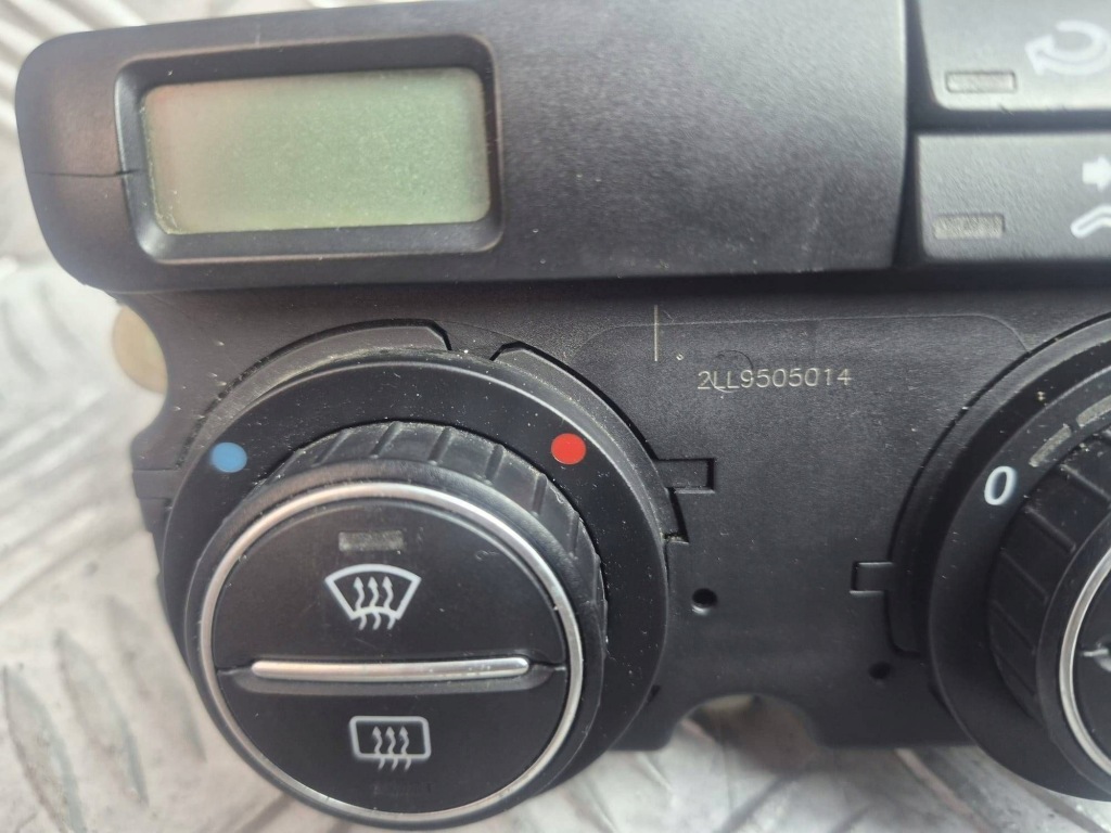 Панель кондиционера volkswagen touran 1 1k0907044ct в Украине