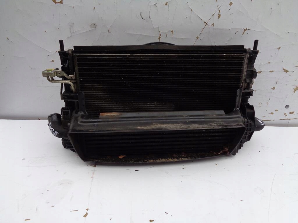 фото №1, Радиатор радиатор volvo s40 ii 2.0 d