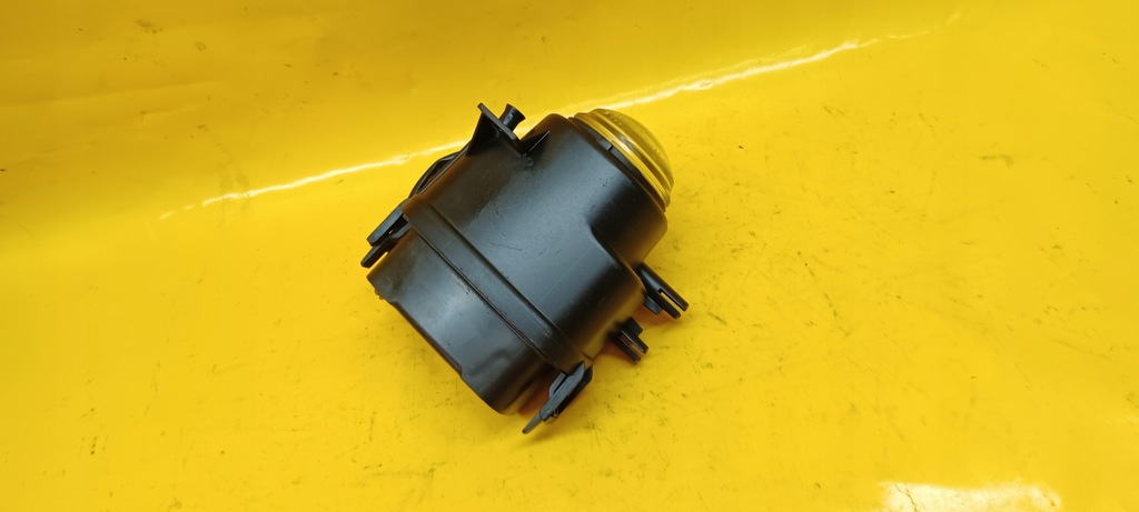 фото №7, Противотуманная фара левый перед carisma 99-04r hella