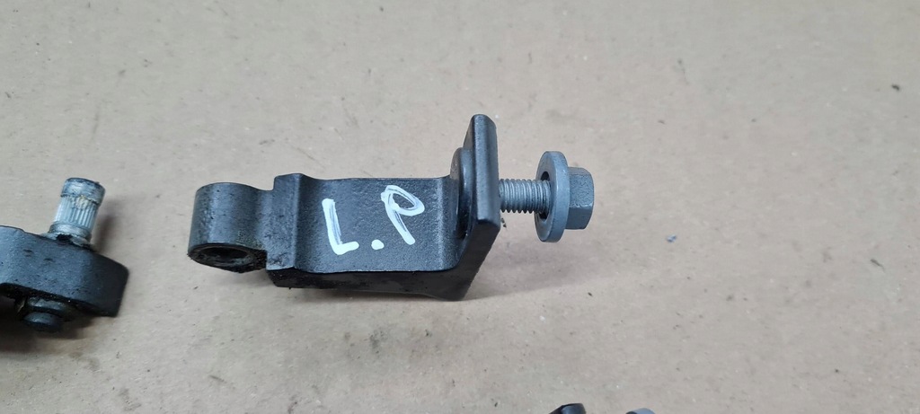 фото №6, A6 c8 4k s6 петля петлі двері ліва лівий перед передні ly9b комплект