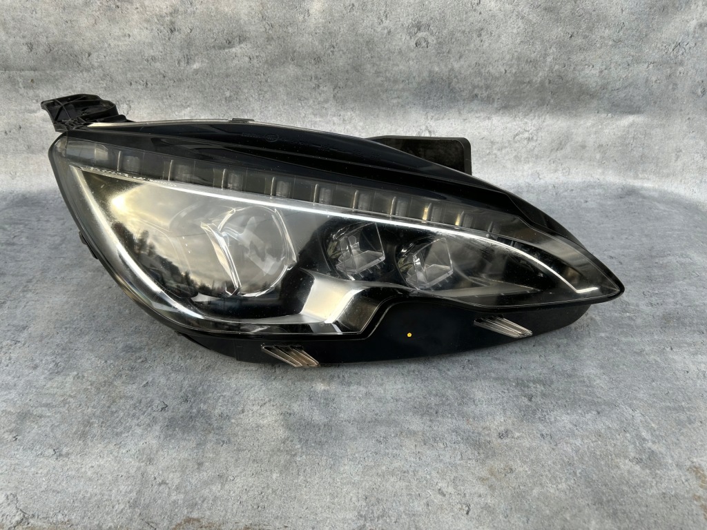 Купити Фара перед правий peugeot 308 t9 full led