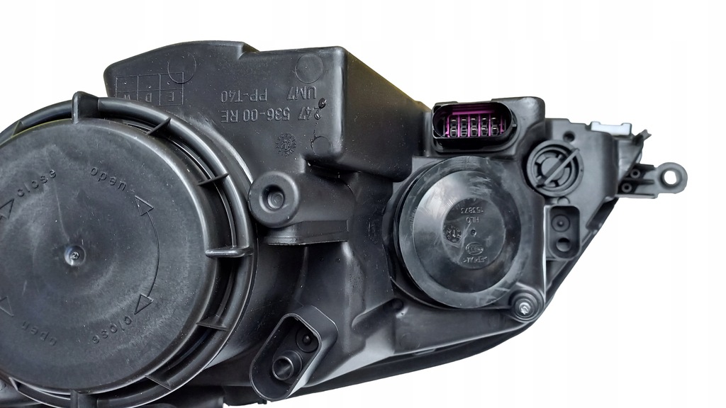 фото №16, Фара hella 1el008350021 3b0941016ak vw