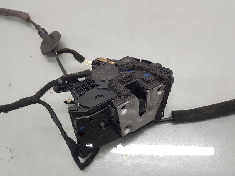 фото №3, Замок ручка дверь правый перед 4 pin renault captur i 805022764r