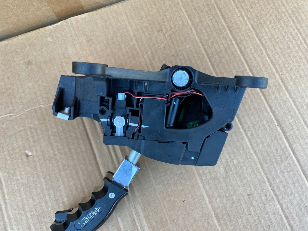 фото №7, Механизм переключения передач авто chevrolet camaro 16-