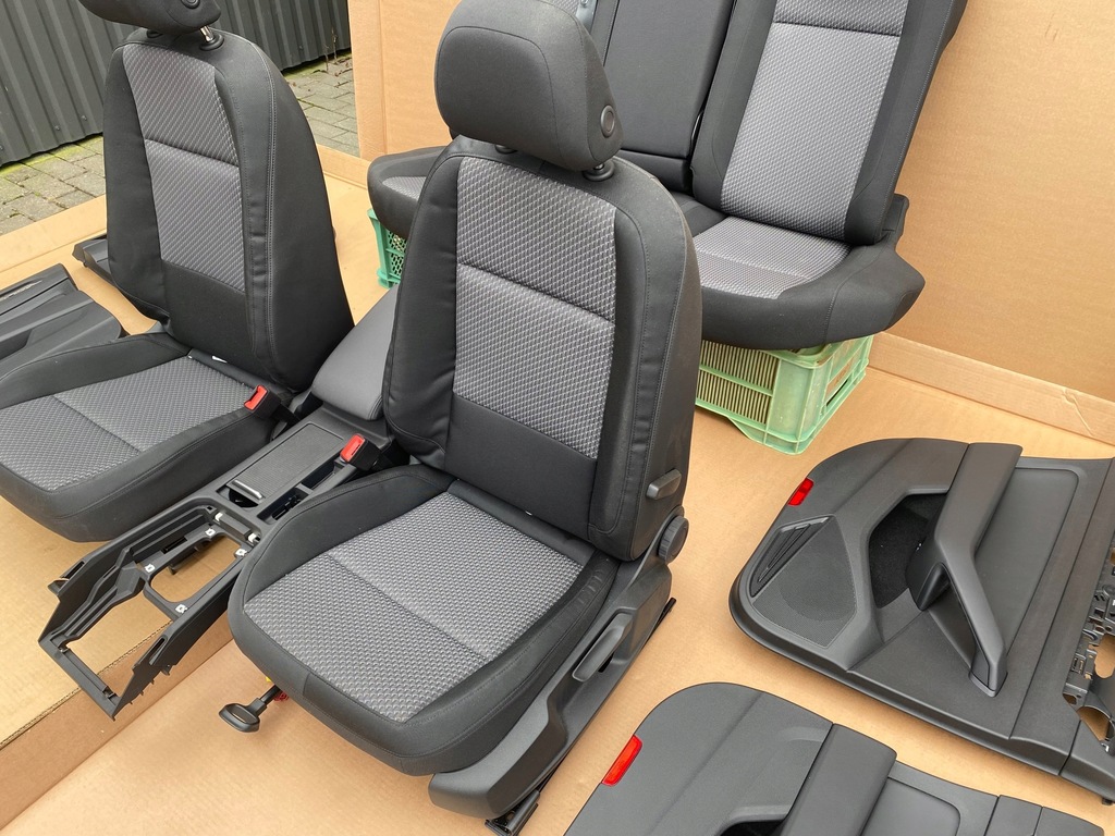 фото №13, Gd vw passat b8 kombi салон повний сидіння заднє сидіння оббивка 38 km