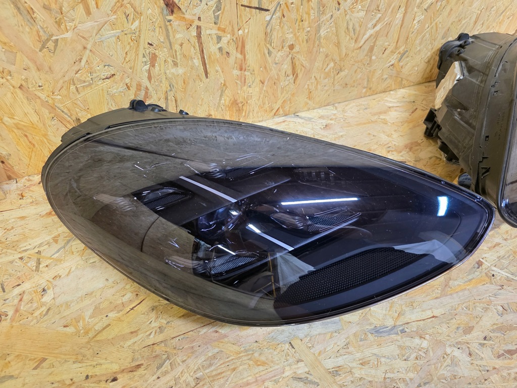 фото №14, Porsche panamera 971 turbo перед капот крыло бампер pas лампы lc9x matri