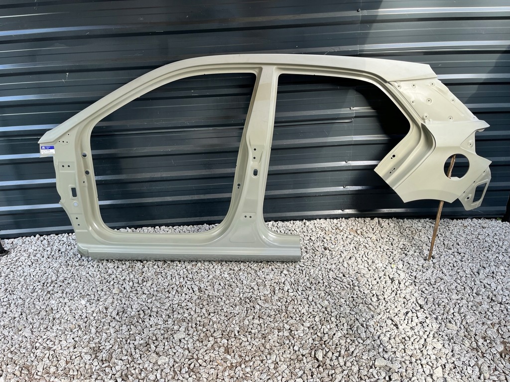 фото №1, Hyundai i20 ii 2 14- обшивка порог блок двигателя крыло