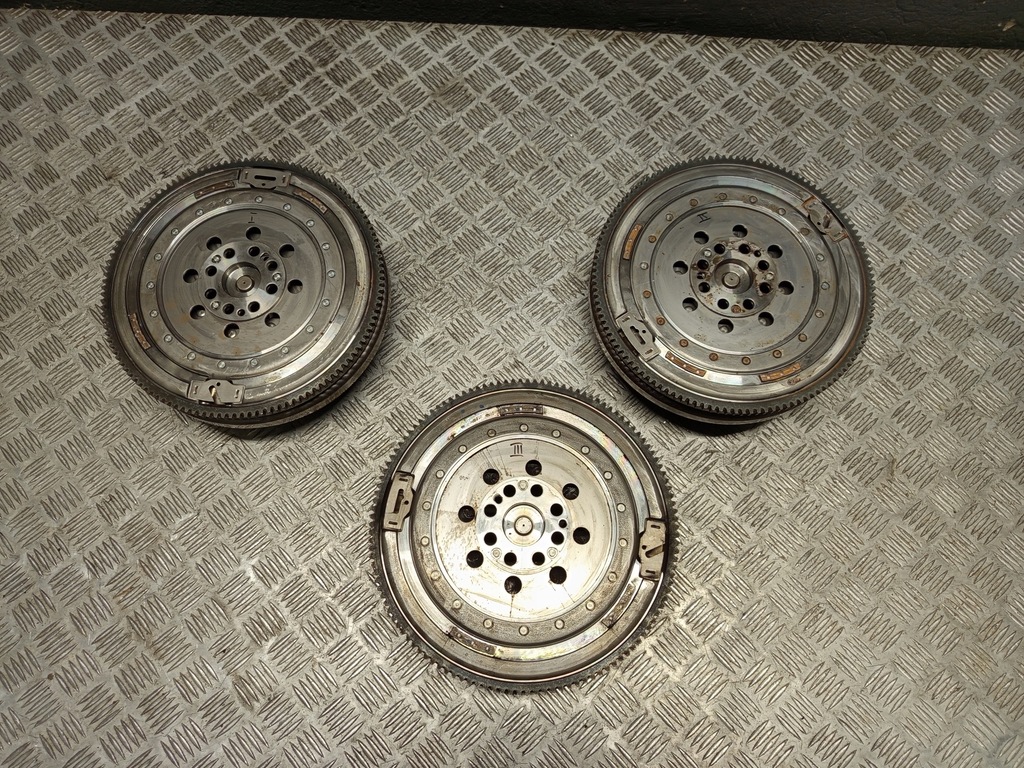 фото №12, Bmw оригінальний номер 8482605 3' g20 5' g30 x3 g01 колесо двомасовий зчеплення комплект