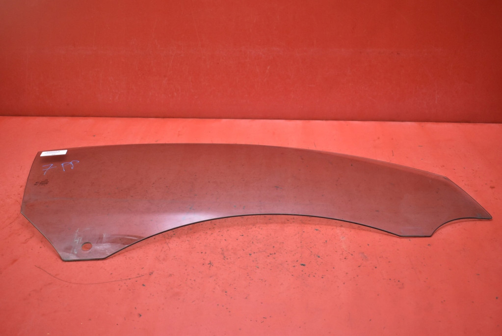 фото №1, Стекло боковая правая перед передняя mercedes slk r172 11-20