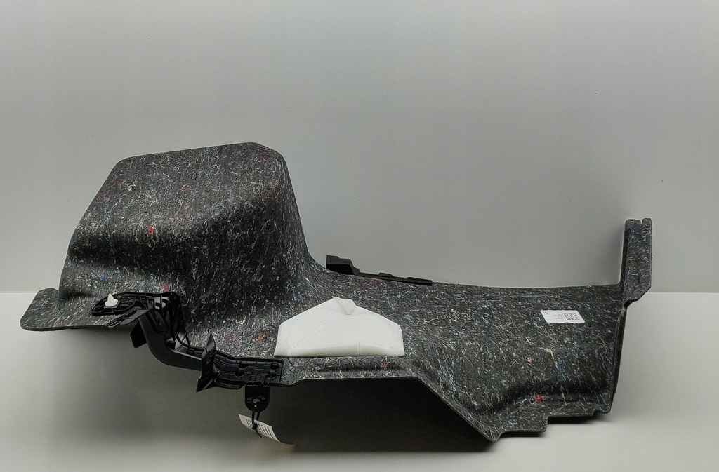 фото №5, Bmw 5 g60 2025 левая сторона обшивка / обивка / багажника