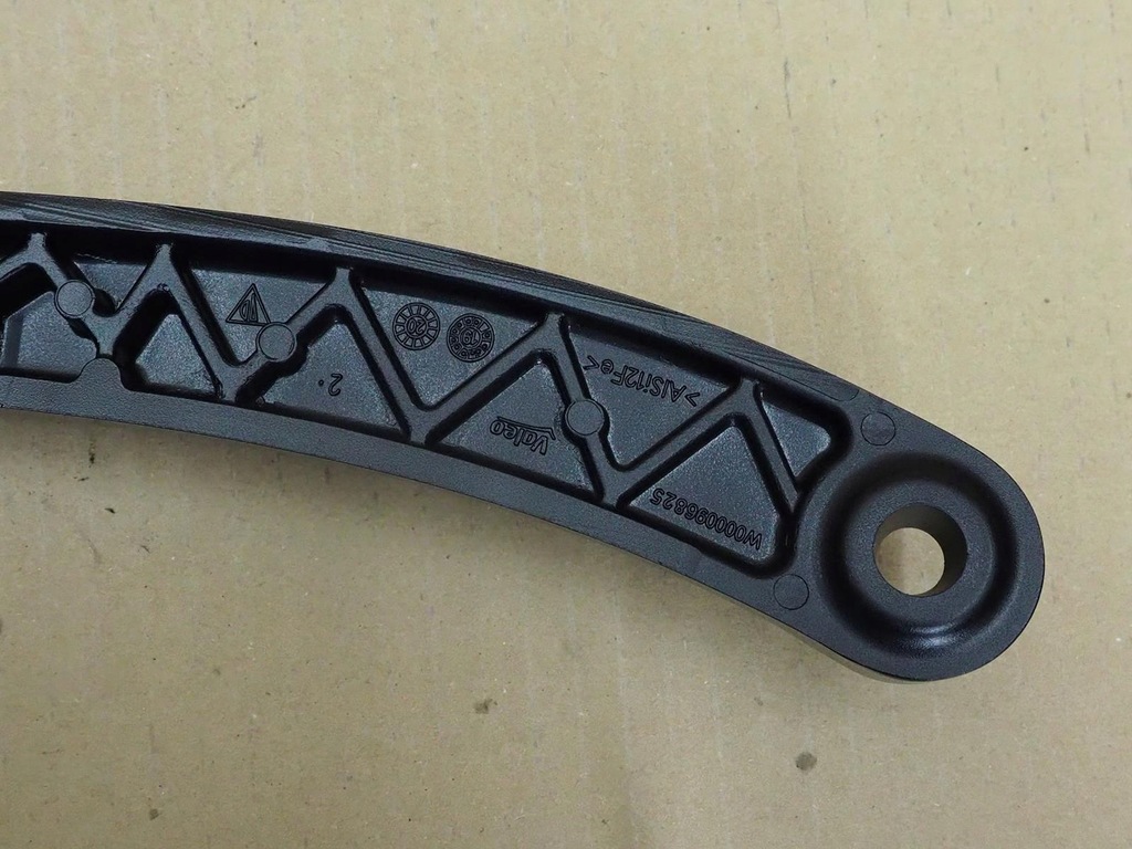 фото №15, 9j1955409 рычаг дворники porsche tycan левая