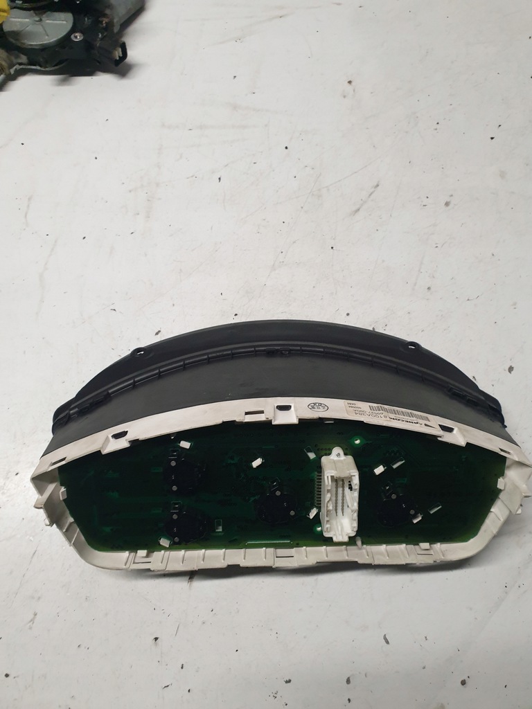 фото №5, Счетчик приборы mitsubushi galant ix 2.4 b 8100a384