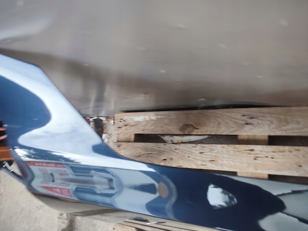 Крыло  правый  перед передний audi q5 8r 09.08-09.16 дорестайлинг  рестайлинг  lx5r Киев